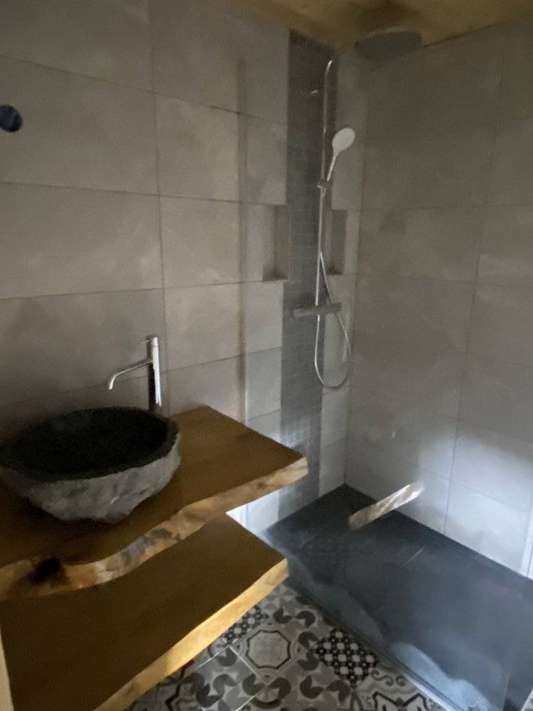 vasque en pierre